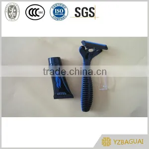 Disposable Shaving Razor thumbnail-1