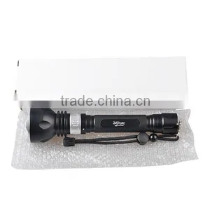 Super Bright Rechargeable Diving Powerful Led Flashlight thumbnail-6
