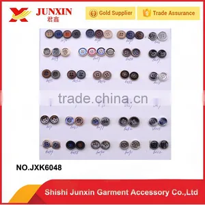 2016 High Quality Fancy Plastic Buttons for Clothing thumbnail-1