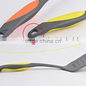 6-Piece FDA LFGB Food Grade Nylon Kitchen Utensil Sets OEM & ODM Customized Cooking Tools thumbnail-5