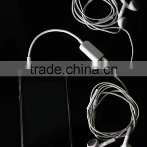 Universal 3.5mm 1 Male to 2 Female Couple Line Earphone Audio Headphone Splitter Adapter Cable thumbnail-4