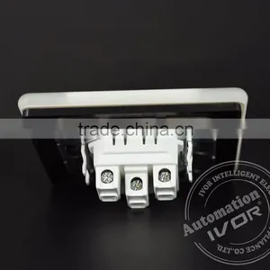 2016 New Design IVOR Glass Panel Mechanical Socket and Push Botton Switch eu Universal Socket thumbnail-4
