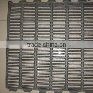Farrowing Crates for Pigs thumbnail-1