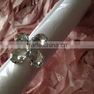 Lucky Clover Four Leafs Flower Style Clear Rhinestone Diamond Napkin Ring thumbnail-1