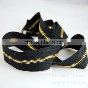 Industrial Metal Zipper Long Chain thumbnail-1