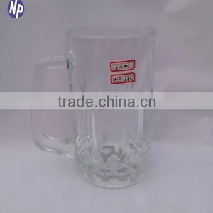 0.5L Clear Glass Beer Mug With Handle thumbnail-2