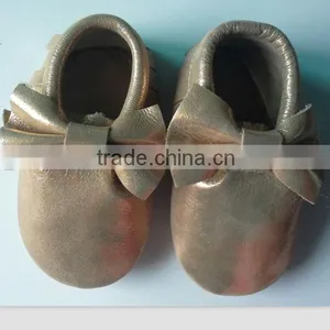 2015 Wholesale New Arrival Hot Pink Newborn Baby Leather Shoes for Girls thumbnail-2