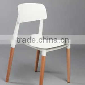 Heavy-duty Plastic Hotel Banquet Chairs With Wood Frame 1561b Quality Choice thumbnail-4