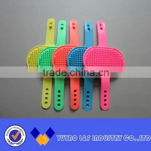 Fashionable Designed Pet Brush Massage thumbnail-1