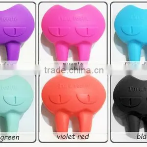 New Design Munchkin Silicone Products Baby Pacifier thumbnail-5