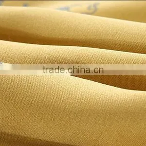 100% Silk Quilt With Jacquard Yellow Flower thumbnail-3