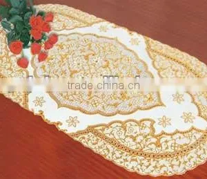 Perfect Washable Oval Placemats thumbnail-1