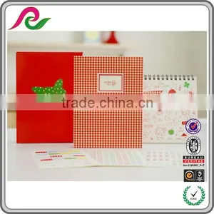 2013 Customized Red And Green Cute Table Calender thumbnail-1