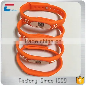 Unique qr Code Engraving Silicone Wristbands Uhf Rfid Bracelet qr thumbnail-1