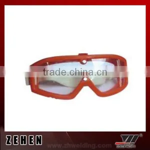 Safety Goggles thumbnail-1