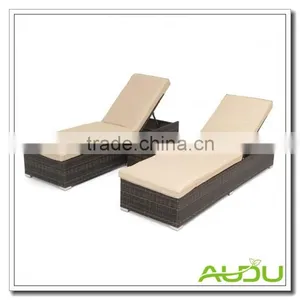 Audu Aluminium Wicker Pool Chair thumbnail-1