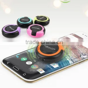 New Design Cute Universal Mobile Phone Screen Cleaner With CR2032 Button Battery and 6 Colors for Optional thumbnail-1