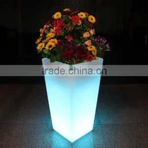 Wholesale Well Polished Beautiful Led Plastic Flower Pot, Garden Flower Vase thumbnail-3