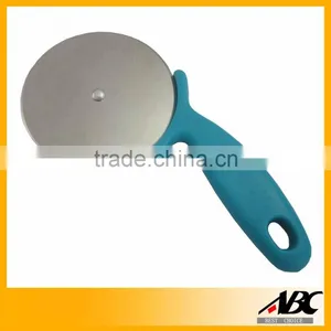 Colourful Plastic Handle Pizza Cutter Wheels thumbnail-5