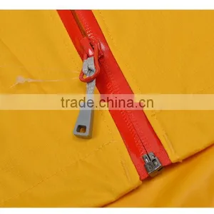 Latest Fashion Customized Design Mens Waterproof&windproof Nylon vs Polyester Windbreaker thumbnail-6