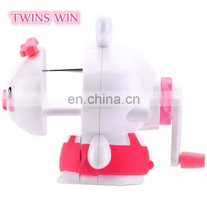 Professional Factory Supply Novelty Fancy Stationery Promotional Unique Animal Shaped Plastic Pencil Sharpener Mould for Kids thumbnail-2