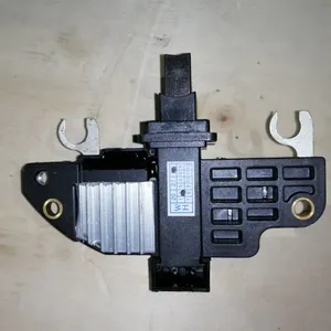 High Quality Bus Electrical Spare Parts 8RL3016C 24V Alternator Regulator thumbnail-3