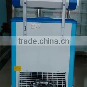 New 158L Small Ice Cream Display Freezer for Supermarket thumbnail-6