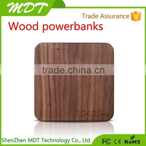 Universal Larger Capacity Wooden or Bamboo 10400 Power Bank thumbnail-3