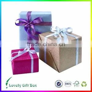 Created Paper Packaging Box for Red Perfume Gift Packing thumbnail-2