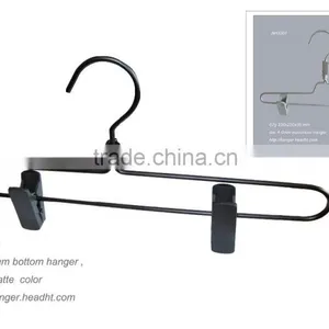 HEAD High Quality Basic Black Aluminum Clip Skirt Clip Hanger thumbnail-1
