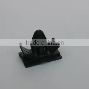 Small Good Black Pipe Clamp thumbnail-1