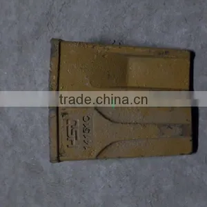 PC300 Bucket Teeth 207-70-14151 Bucket Teeth Type Flat Head, Excavator Spare Part thumbnail-1
