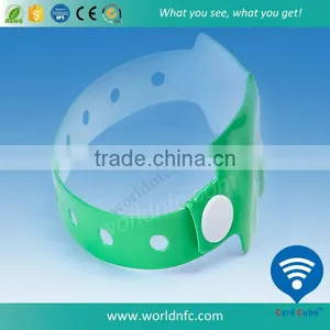 One Time Use PVC Ultralight Proximity RFID Wristband thumbnail-1