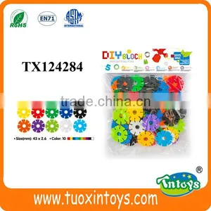 Plastic Snowflake Geometric Designs Building Blocks Toys Creative Puzzle Toys for Kids thumbnail-5