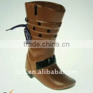 9 Inch Ceramic Vase Shoes Shape thumbnail-1