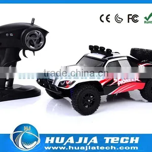 1 : 18 Scale 2.4GHz 4 WD High Speed RC Car RTR thumbnail-2
