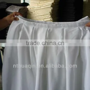 White Polyester Box Pleat Table Skirts for Weddings Banquet Box Pleat Table Skirts Table Skirting thumbnail-1