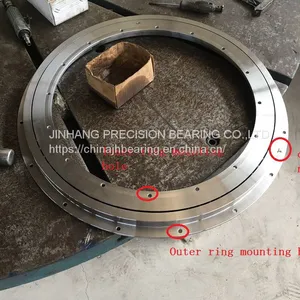 VLI200944N Four Point Contact Ball Slewing Bearing With Gear From China Factory 1048x840x56mm Offer Sample thumbnail-3