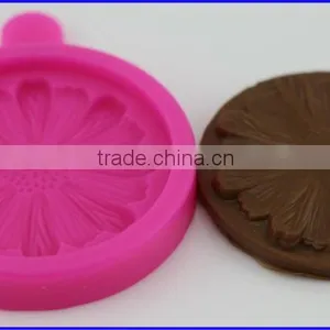 Innovative Cool Design Silicone Chocolate 3D Cake Mould thumbnail-1