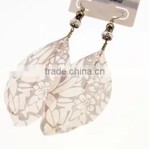 Fashion Feather Earrings thumbnail-1