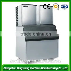 High Quality Portable Mini Ice Maker Bullet Ice Maker With Water Dispenser Ice Cube Maker thumbnail-1