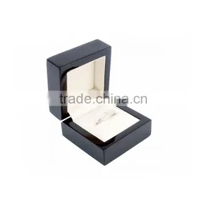 Wholesale Glossy Black Wood Jewellery Ring Boxes thumbnail-3