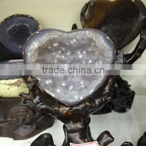 Natural Agate Geode Heart Shaped Stone Crystal Ornaments thumbnail-1