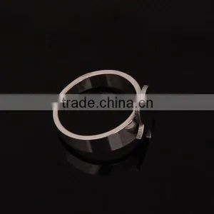 Stainless Steel Leaf Ring thumbnail-3