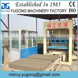 Rich Experience Factory Supply Full Automatic Concrete Brick Making Machine thumbnail-1