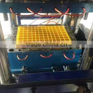 Strong Plastic Layer Poultry Cages for Sale thumbnail-6