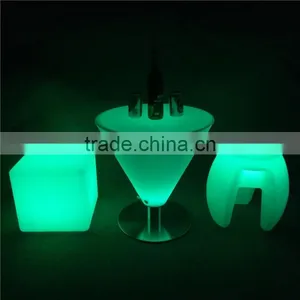 Newly Solar Powered System Lighting Colorful Plastic LED Stool With 16 Colors Change by Remote Control thumbnail-5