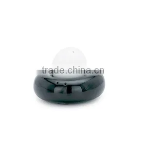 Ceramic Condiment Container thumbnail-1