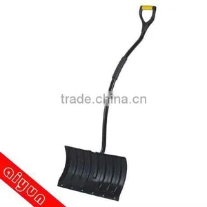 Heavy Duty Plastic Snow Shovel, Metal & Plastic thumbnail-1