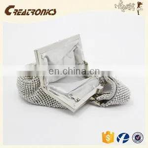 CR Sample Available Shining Diamonds Surface Metal Frame Portable Long Handle Silver Top Sales Trendy India Clutch Bag thumbnail-3